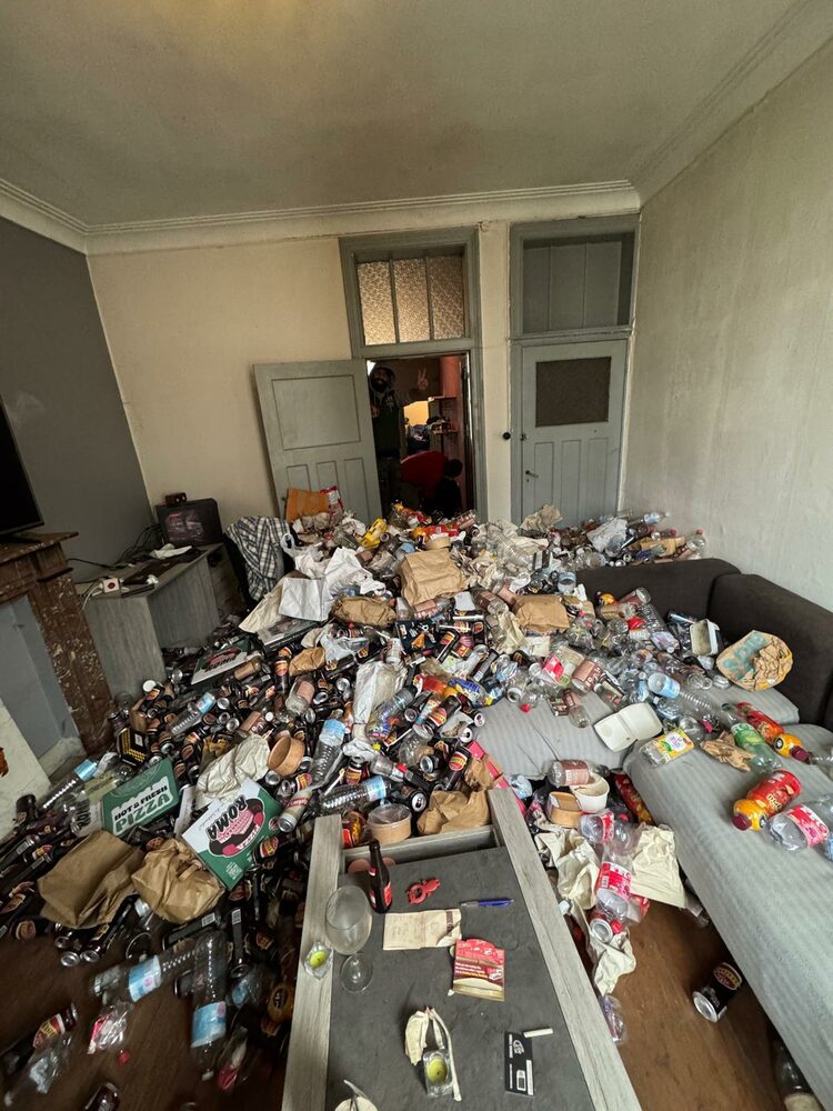 Voor het huis leegmaken: Leefruimte — eindschoonmaak