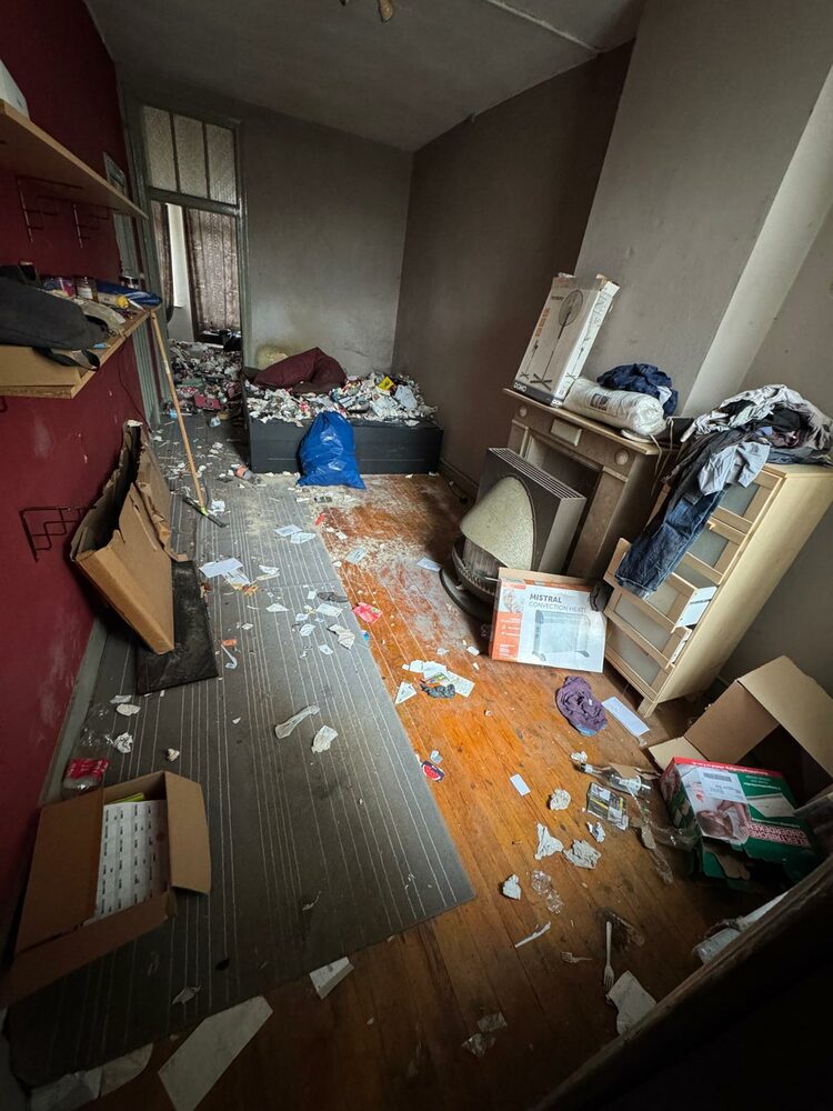 Voor het huis leegmaken: Slaapkamer — huis leegmaken