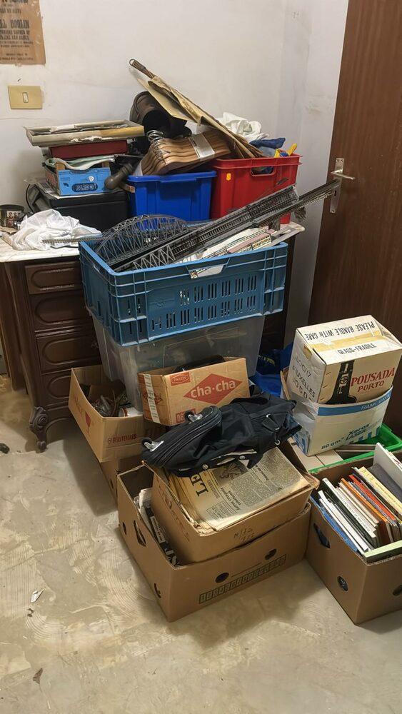Voor het huis leegmaken: Kamer — verwijdering meubels