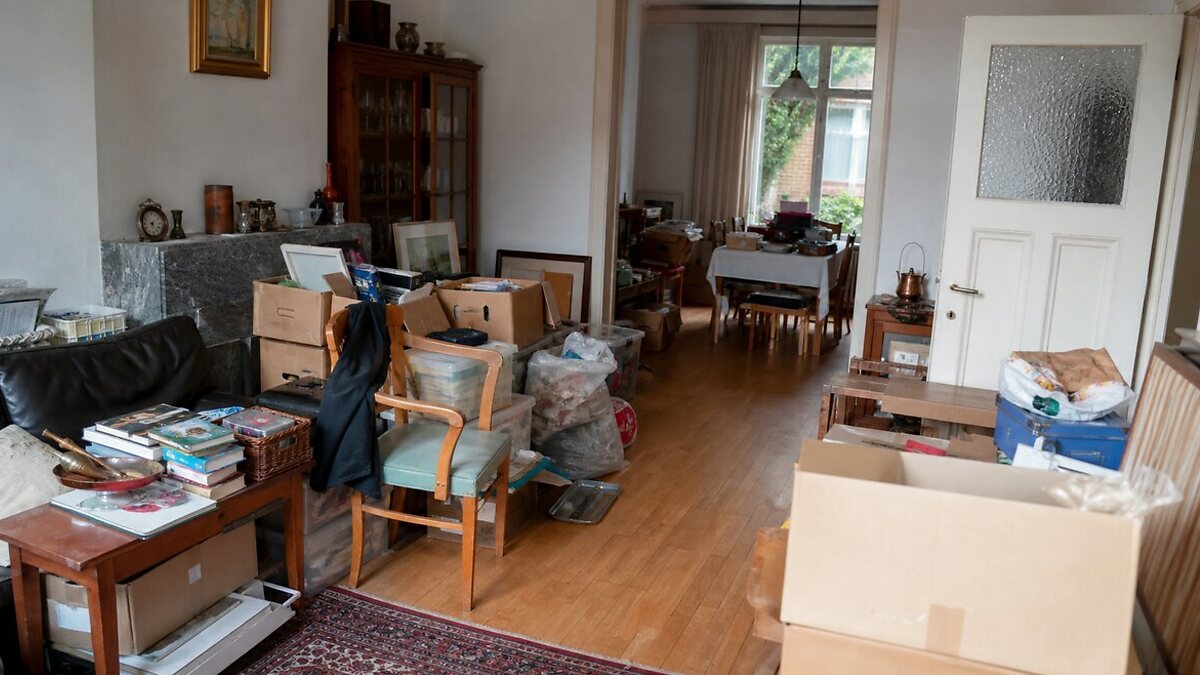 Avant le projet de débarras à Charleroi - Maison ouvrière vidée après succession