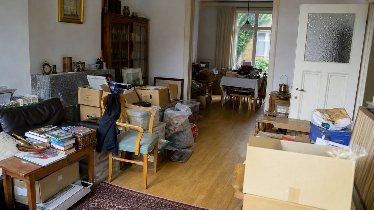 Avant le projet de débarras à Halle - Rez-de-chaussée débarrassé après succession