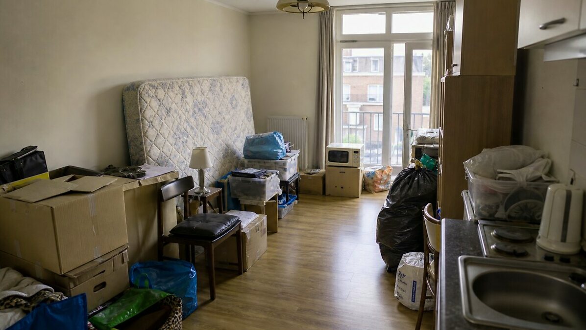 Avant le projet de débarras à Menen - Appartement compact libéré après déménagement