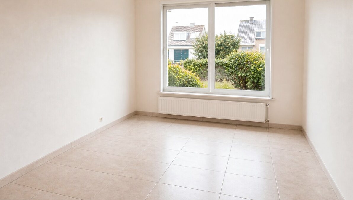 Après le projet de débarras à Middelkerke - Bureau de résidence transformé en chambre libre